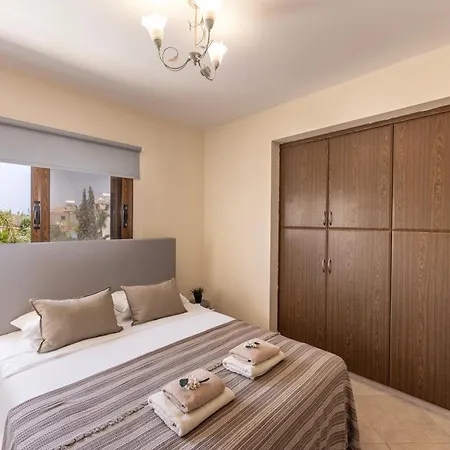 Poseidon * Paralimni