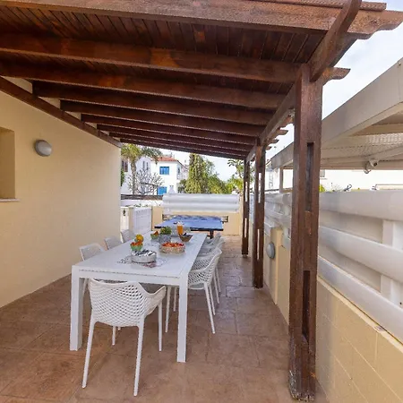 Βίλα Poseidon Παραλίμνι